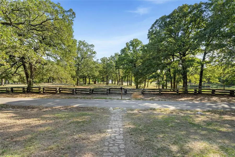 4179 County Road 3524, Greenville, TX 75402