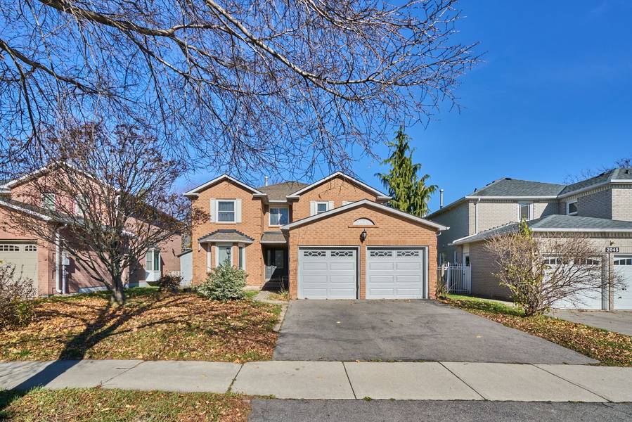 2049 Grand BLVD, Oakville, ON L6H 4X7