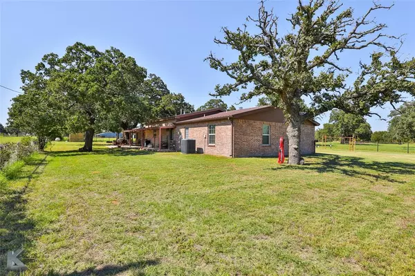 Clyde, TX 79510,1821 S 4th Street