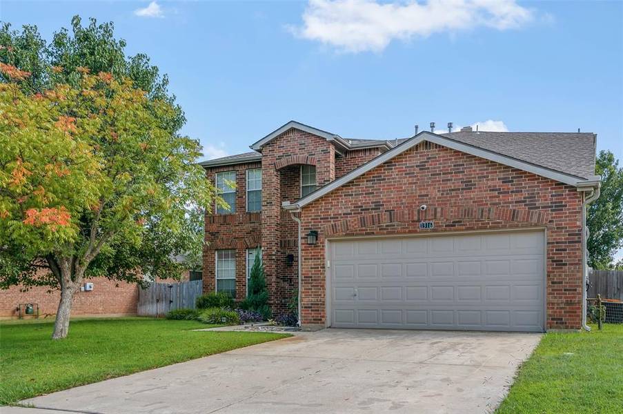 1316 White Dove Lane, Denton, TX 76210