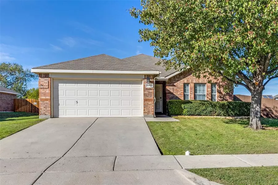 13729 Village Vista Drive, Fort Worth, TX 76052