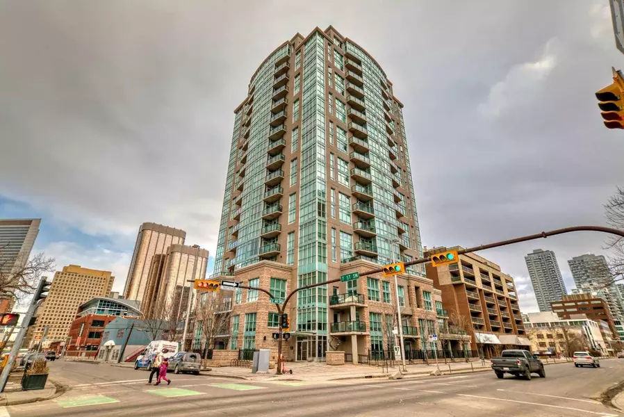 788 12 AVE Southwest #501, Calgary, AB T2R 0H1