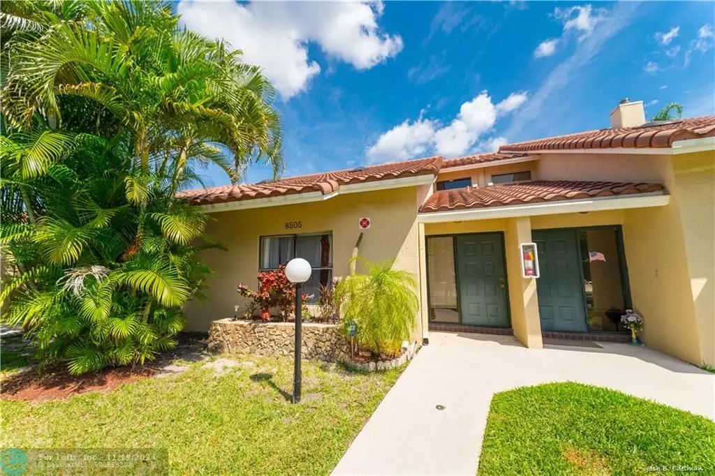 Coral Springs, FL 33071,8505 Shadow Ct  #3