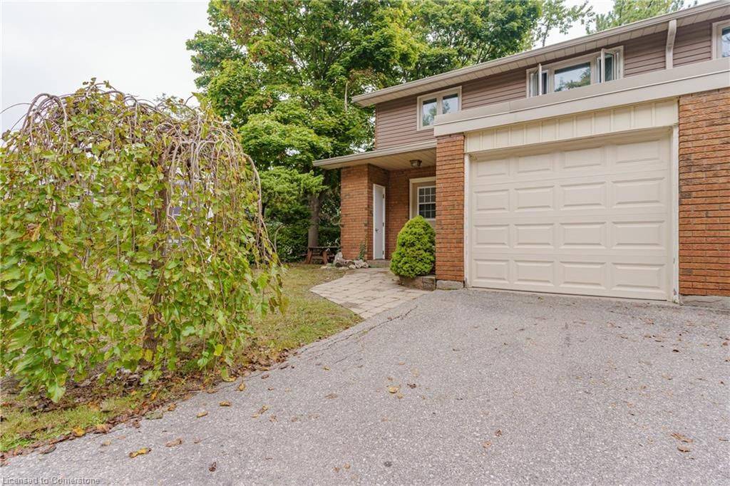 Oakville, ON L6H 2L2,1270 Gainsborough DR #11