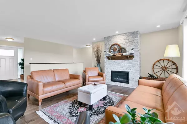 Ottawa, ON K2V 0H2,3403 SUMMERBREEZE DR