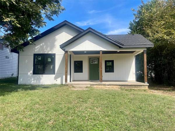 1603 Neathery, Paris, TX 75460