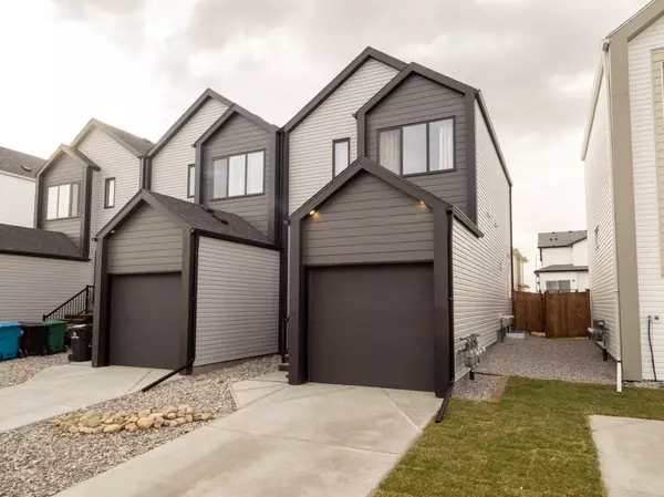 Lethbridge, AB T1H7J2,64 Blackwolf LN North