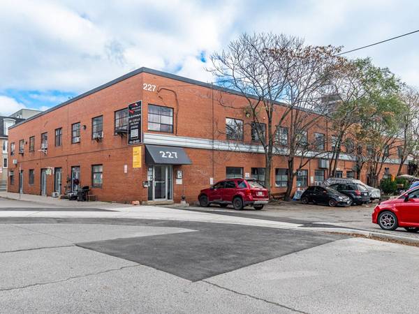 227 Sterling RD #200, Toronto C01, ON M6P 3L4