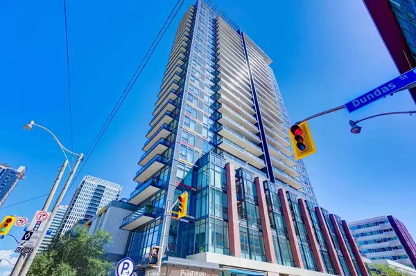 225 Sackville ST #2101, Toronto C08, ON M5A 0B9