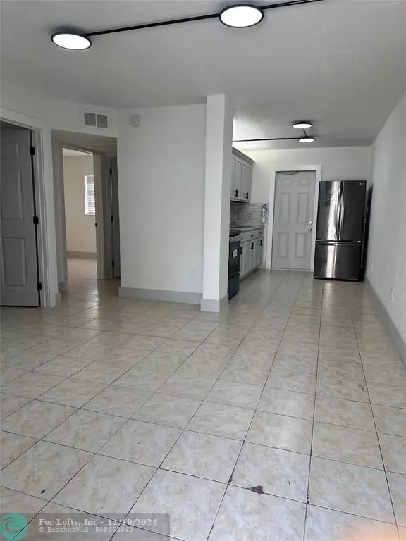 West Palm Beach, FL 33401,810 5th St