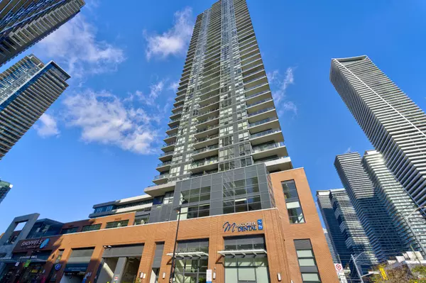 2200 Lakeshore BLVD #2101, Toronto W06, ON M8V 1A2