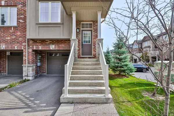 20 Barley LN, Hamilton, ON L9K 0K1