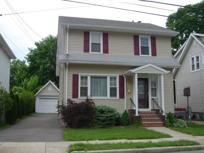 56 Althea St, Clifton City, NJ 07013