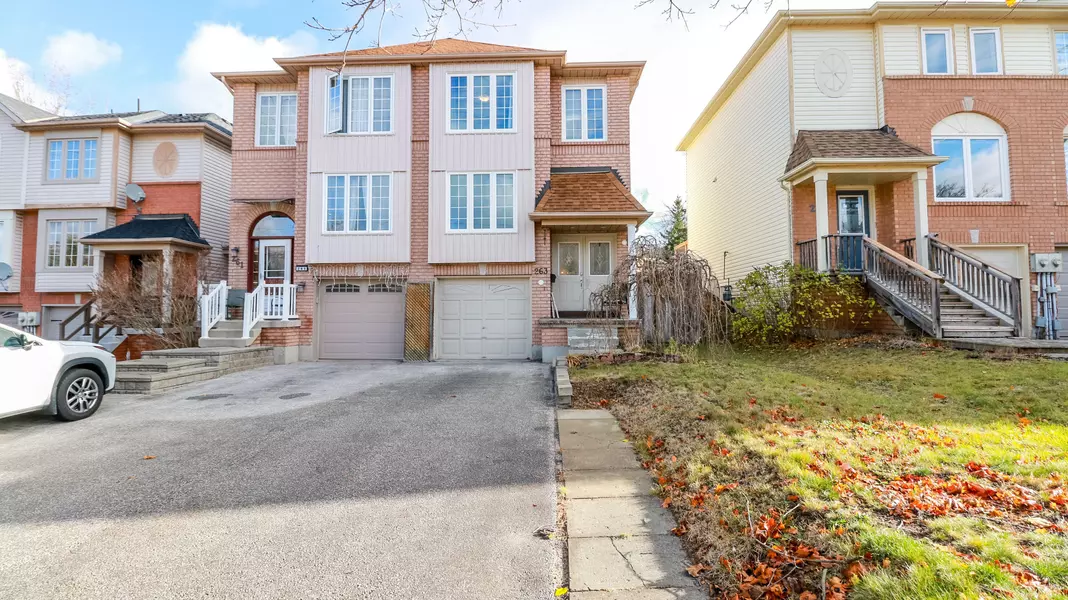 263 Ferndale DR S, Barrie, ON L4N 8K1