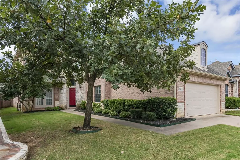 Euless, TX 76039,204 Fountainview Drive