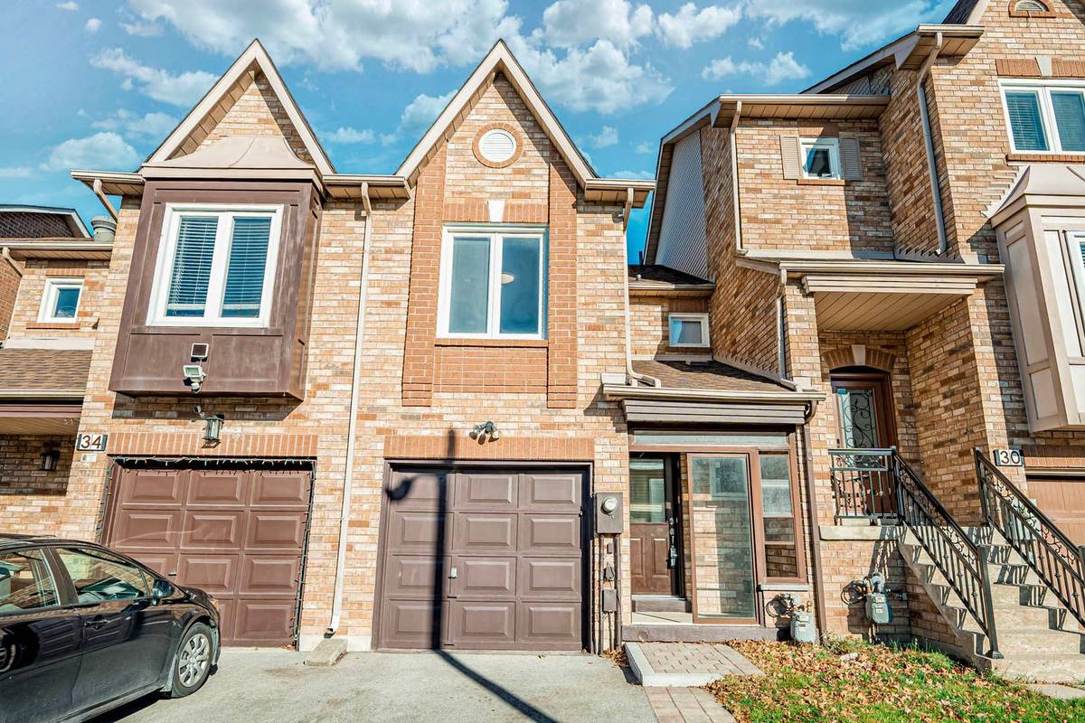 Vaughan, ON L6A 2C7,32 Kelso CRES