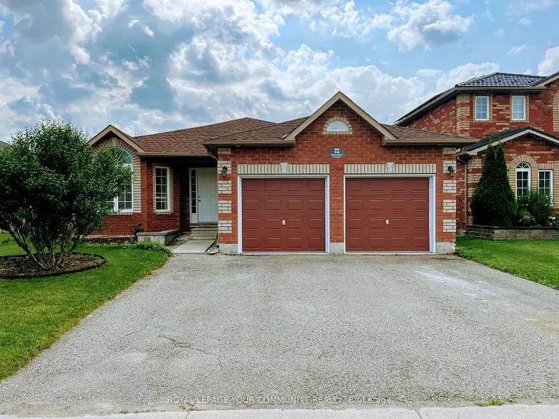 Barrie, ON L4M 7J9,24 Sun King CRES