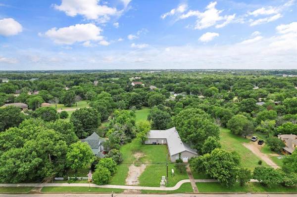 802 E Marvin Avenue, Waxahachie, TX 75165