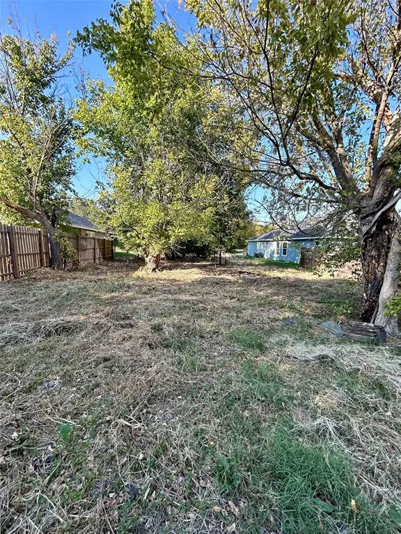 Whitewright, TX 75491,0000 W Oak Street