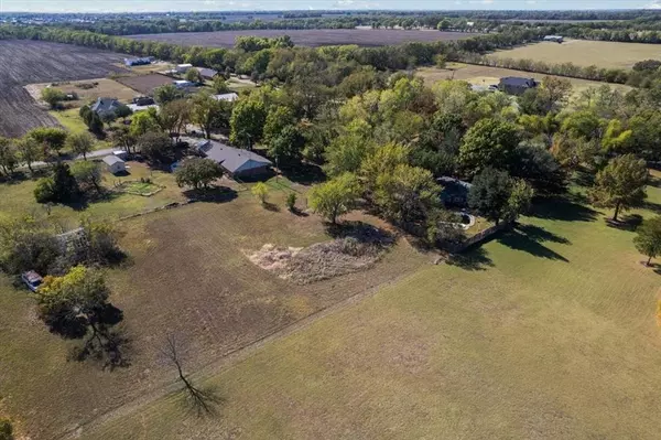 Howe, TX 75459,569 Mardell Lane