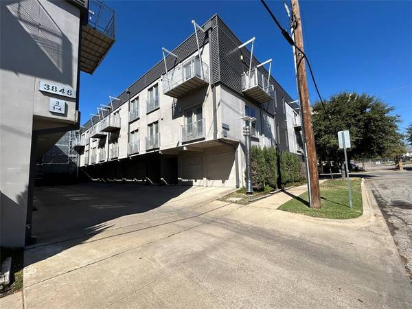 3845 Convent Street, Dallas, TX 75204