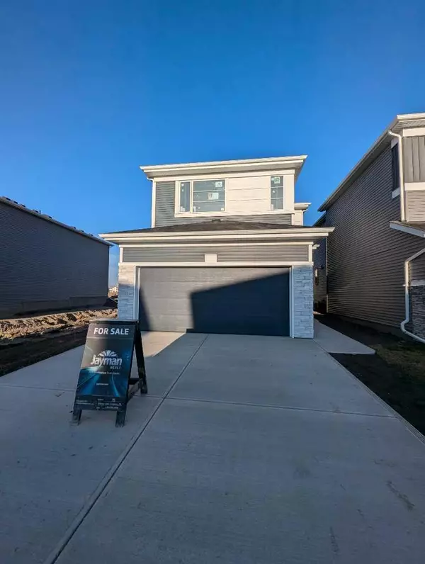 75 Corner Glen Common Northeast, Calgary, AB T3N 2L4