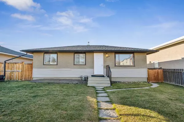 Calgary, AB T2B 1G1,1823 42 ST SE