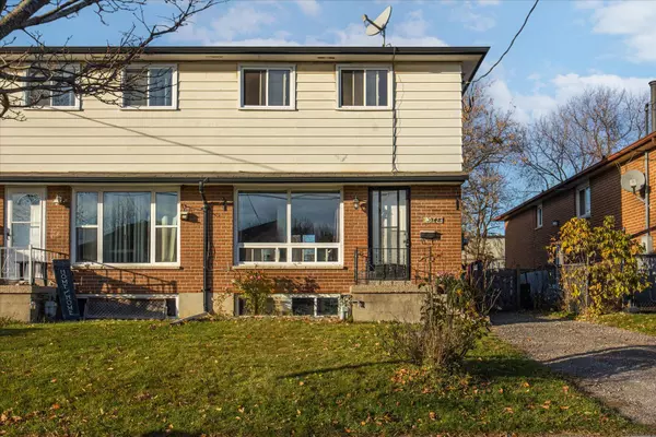 Oshawa, ON L1J 2H4,348 Pine AVE