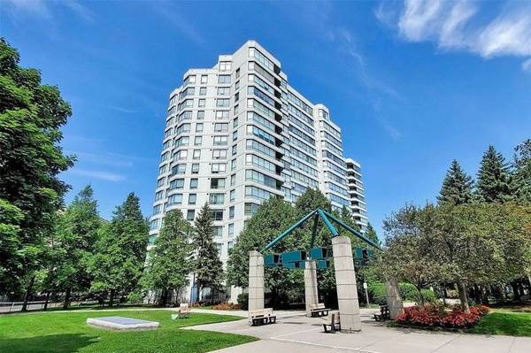 Vaughan, ON L4J 7W9,120 Promenade CIR W #908