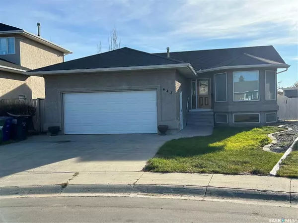 643 Briarvale TERRACE, Saskatoon, SK S7K 1N3