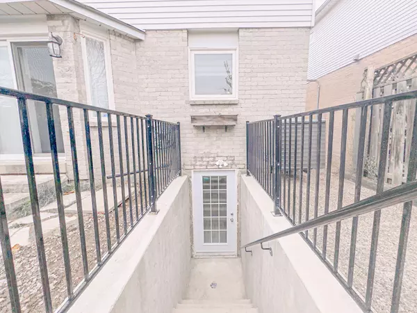 Mississauga, ON L5M 3X6,1536 Willow WAY #Bsmt