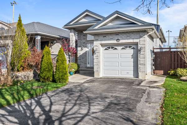 180 Crimson CRES, London, ON N5W 6G1