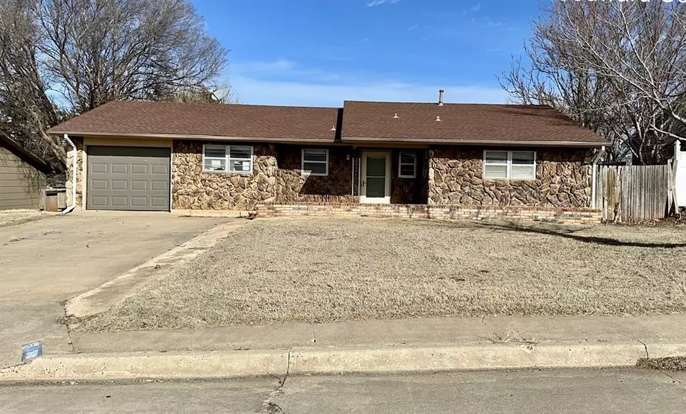 3010 Osage Drive, Woodward, OK 73801