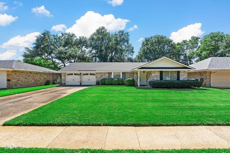 7522 University Drive, Shreveport, LA 71105