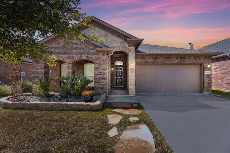 1005 Jodie Drive, Weatherford, TX 76087