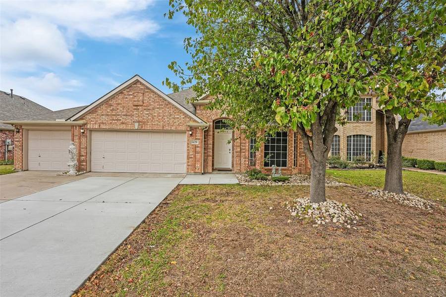 629 Rosarita Road, Arlington, TX 76002