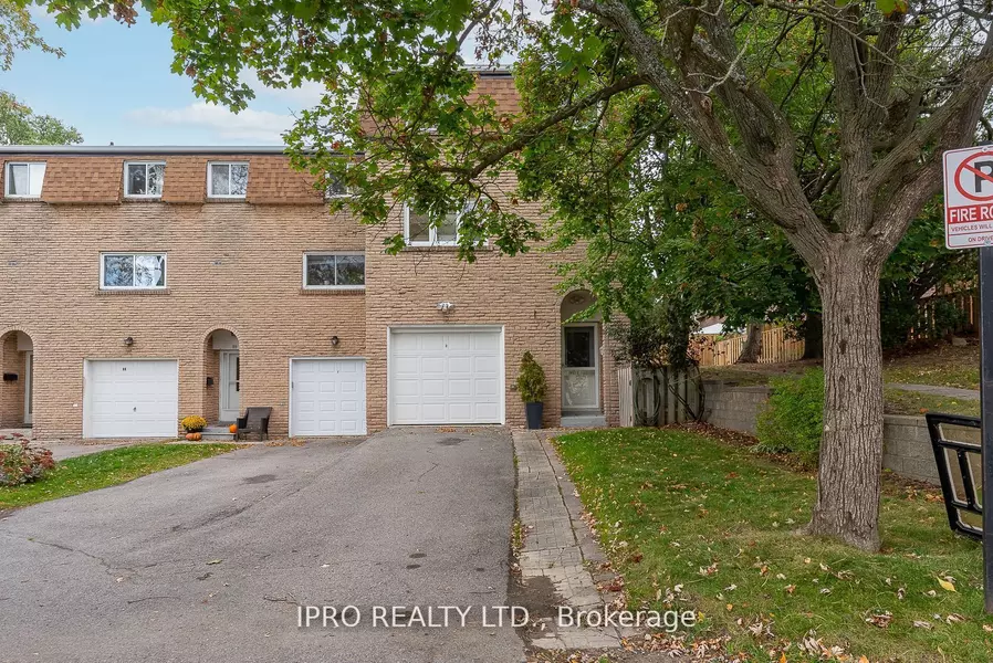 121 Centennial RD #90, Toronto E10, ON M1C 1Z7