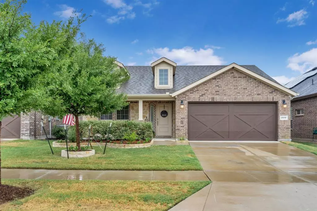 Little Elm, TX 76227,1509 Trailwood Terrace