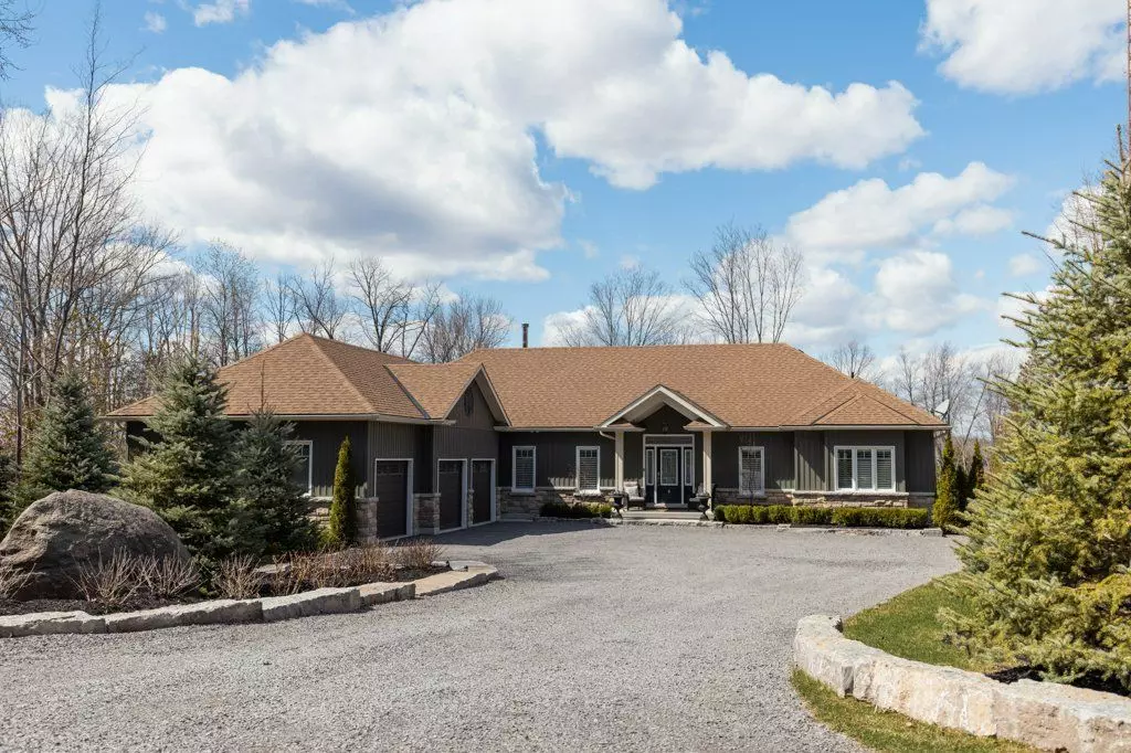 Alnwick/haldimand, ON K0L 1Y0,334 Sandy Bay RD