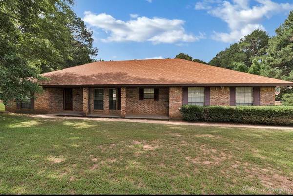 8312 S Satinwood Drive, Greenwood, LA 71033