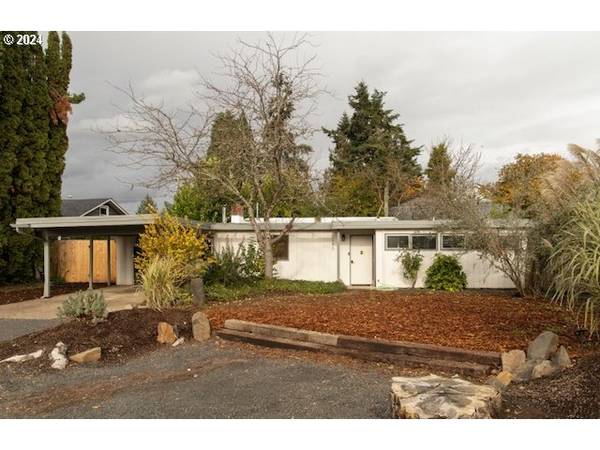 2995 VAN AVE, Eugene, OR 97401