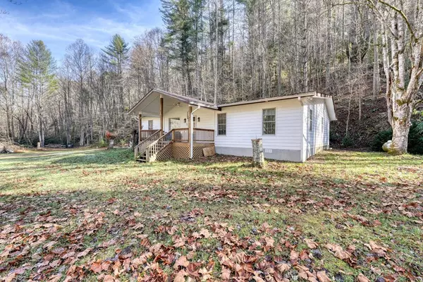 Hiawassee, GA 30546,81 Noblet Drive