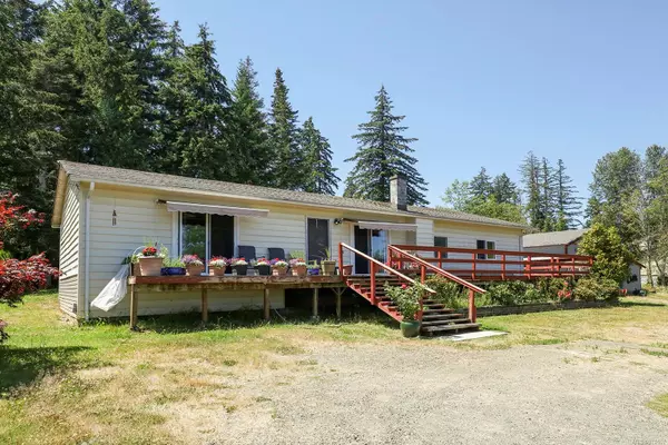 Fanny Bay, BC V0R 1W0,6693 Island Hwy S