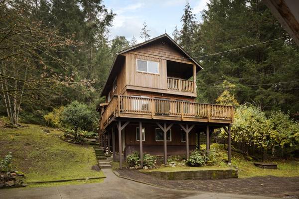 1670 West Shawnigan Lake Rd, Shawnigan Lake, BC V0R 2W0