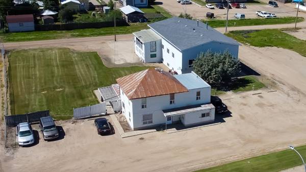 501 & 509 Main Street, Falher, AB t0h 1m0