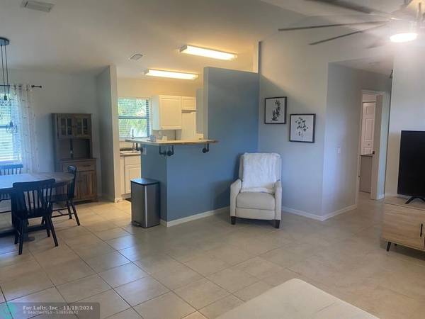 Vero Beach, FL 32967,9495 80th St