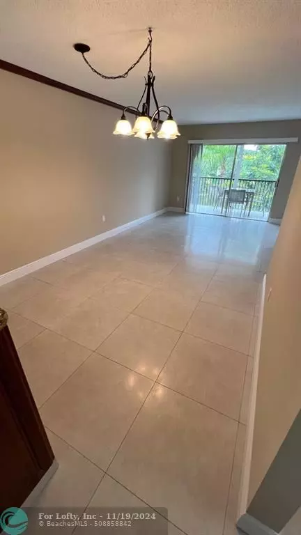 Pompano Beach, FL 33069,2236 N Cypress Bend Dr  #308