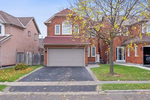 44 Bighorn CRES, Brampton, ON L6R 1G7