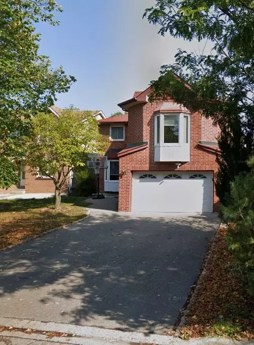 30 Conover CT, Brampton, ON L6Y 3J4