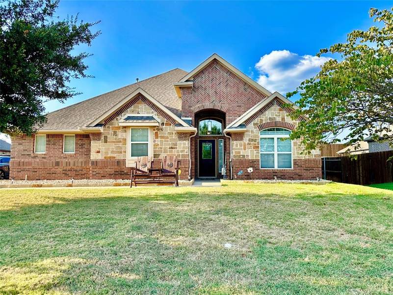 2205 Louis Trail, Weatherford, TX 76087